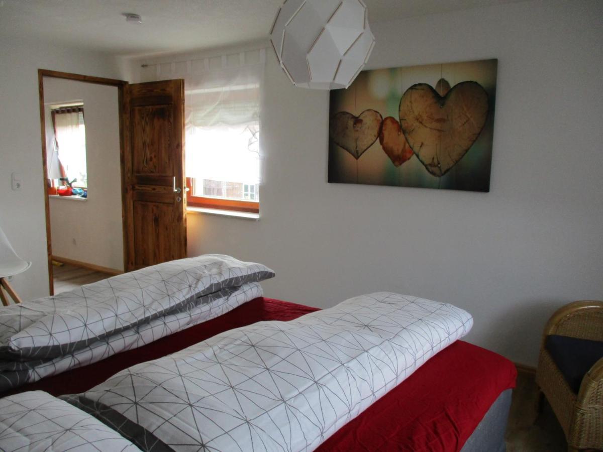Ferienwohnung Roesch Feuchtwangen Esterno foto