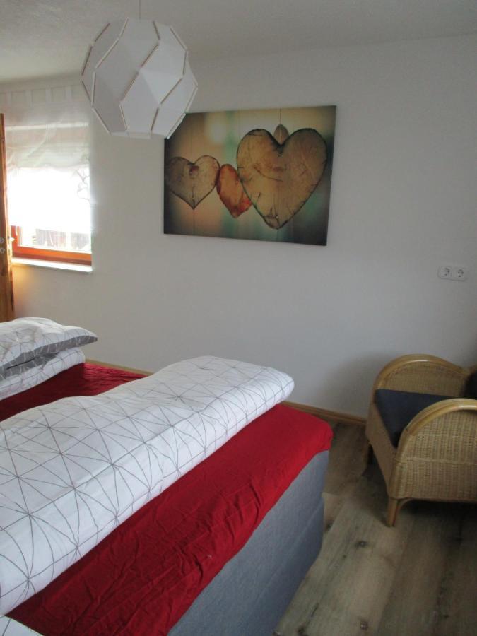 Ferienwohnung Roesch Feuchtwangen Esterno foto